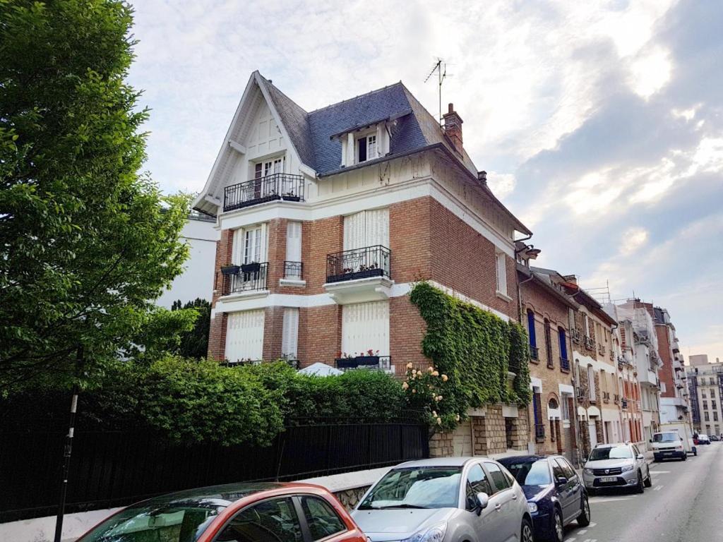 La Romantique Paris Exterior photo