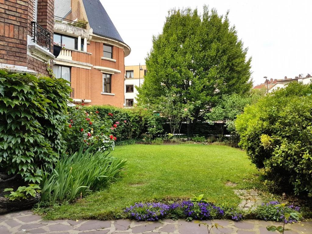 La Romantique Paris Exterior photo
